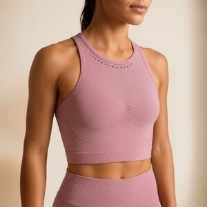 Gymshark Sports Bra Small - Lavender Flawless Knit Seamless Workout‎ Top